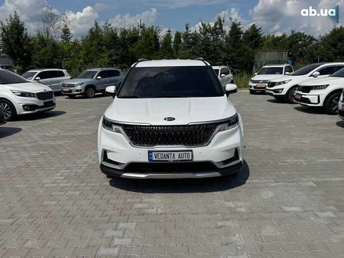 Kia Carnival 2021 - фото 2