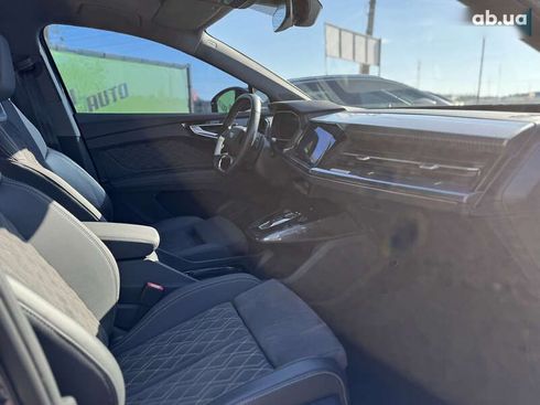 Audi Q4 e-tron 2023 - фото 17