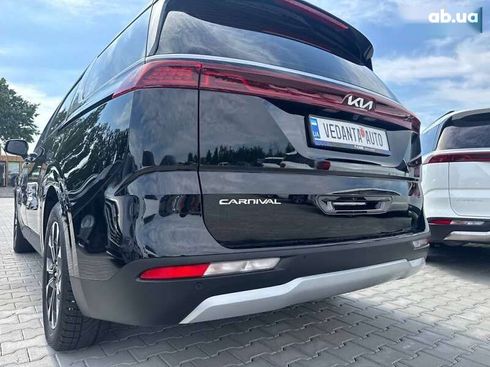 Kia Carnival 2021 - фото 10