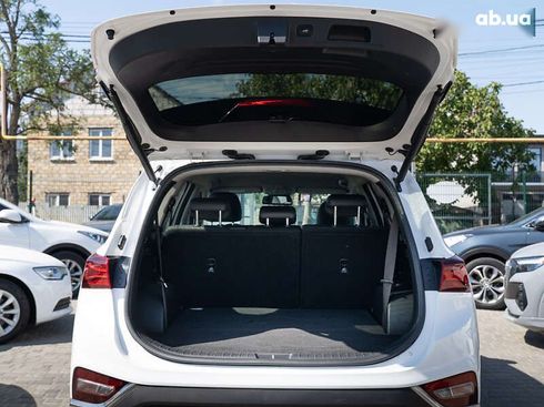 Hyundai Santa Fe 2018 - фото 14