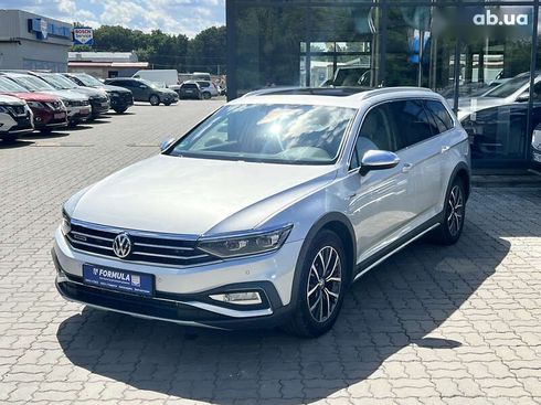 Volkswagen passat alltrack 2019 - фото 7