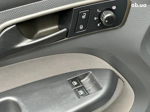 Volkswagen Caddy 2011 серый - фото 14