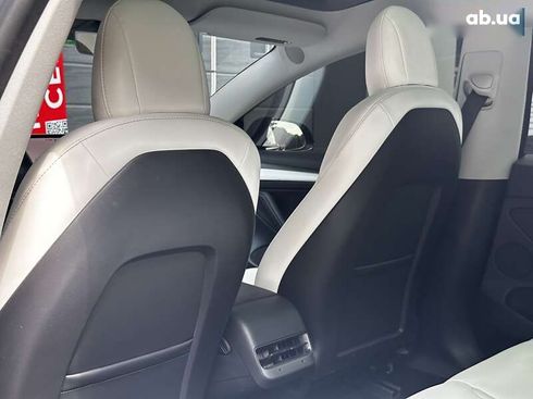 Tesla Model 3 2021 - фото 17