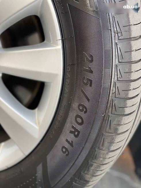 Volkswagen Beetle 2017 - фото 6