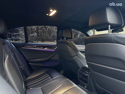 BMW 5 серия 2019 черный - фото 19