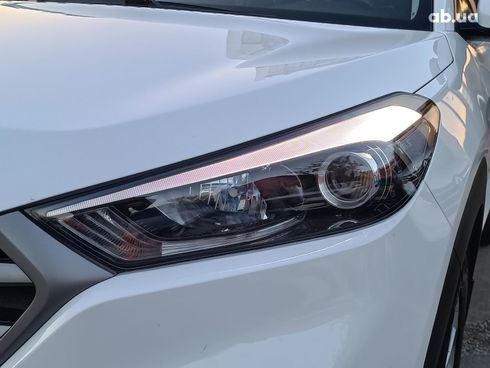 Hyundai Tucson 2017 белый - фото 5