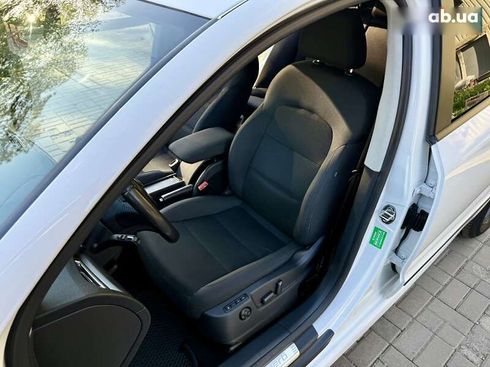 Skoda Superb 2013 - фото 19
