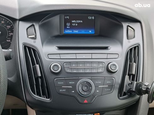Ford Focus 2015 красный - фото 24