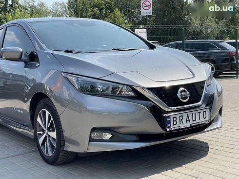 Nissan Leaf 2019 - фото 8
