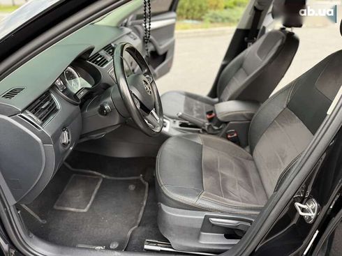Skoda Octavia 2017 - фото 24