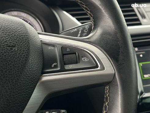 Skoda Octavia 2015 серый - фото 33