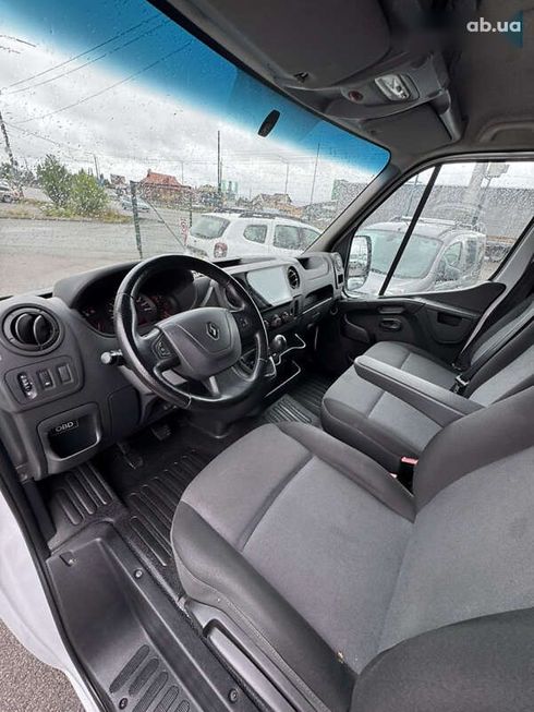 Renault Master 2019 - фото 16