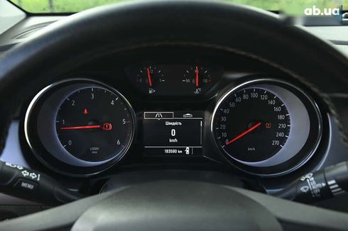 Opel Astra 2017 - фото 18