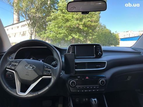 Hyundai Tucson 2019 серый - фото 86