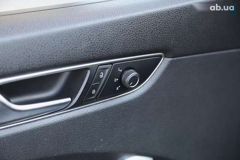 Volkswagen Passat 2018 - фото 20