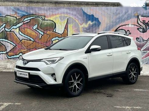 Toyota RAV4 2017 - фото 5