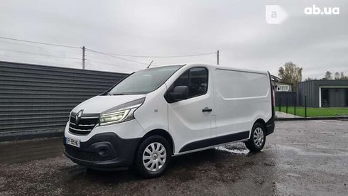 Renault Trafic 2020 - фото 11