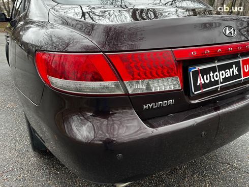 Hyundai Grandeur 2007 красный - фото 12