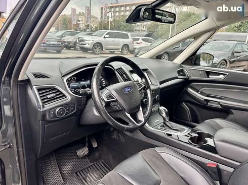 Ford Galaxy 2017 - фото 12