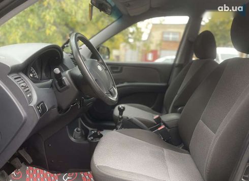 Kia Sportage 2008 - фото 19