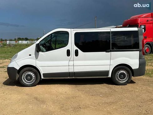 Opel Vivaro 2007 - фото 8