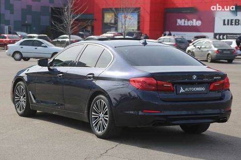 BMW 5 серия 2017 - фото 5