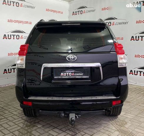 Toyota Land Cruiser Prado 2010 - фото 4