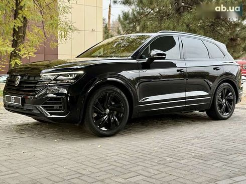 Volkswagen Touareg 2022 - фото 5