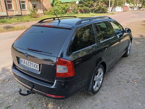 Skoda Octavia 2011 черный - фото 2