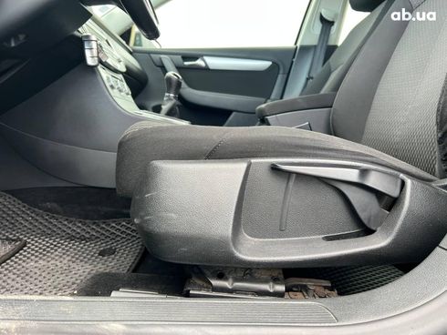 Volkswagen passat b7 2012 серый - фото 19