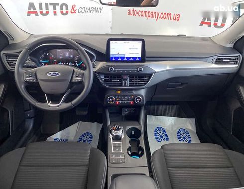 Ford Focus 2019 - фото 12