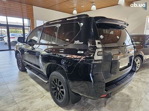Toyota Land Cruiser Prado 2021 - фото 7