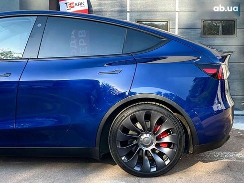 Tesla Model Y 2022 - фото 7