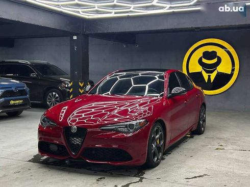 Alfa Romeo Giulia 2020 - фото 3