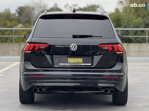 Volkswagen Tiguan 2020 - фото 10