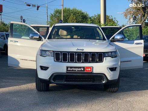 Jeep Grand Cherokee 2017 белый - фото 25