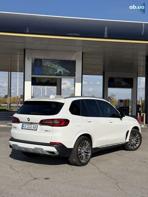 BMW X5 2018 - фото 8