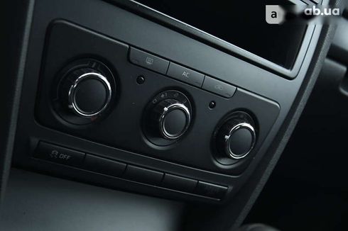 Skoda Octavia 2011 - фото 18