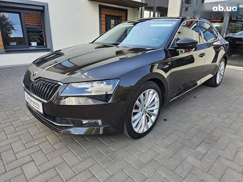 Skoda Superb 2016 - фото 3