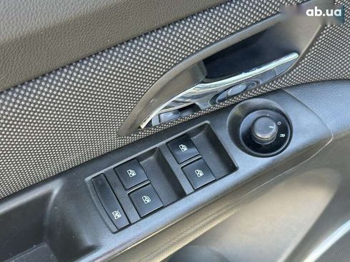 Chevrolet Cruze 2013 - фото 13
