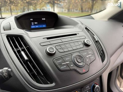 Ford Escape 2018 - фото 19