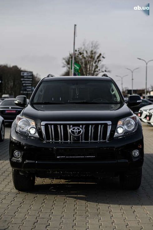 Toyota Land Cruiser Prado 2010 - фото 16