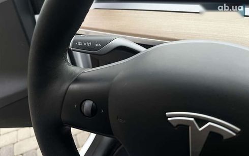 Tesla Model Y 2023 - фото 17