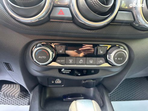 Nissan Juke 2021 красный - фото 21