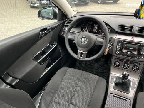 Volkswagen passat b6 2009 черный - фото 24