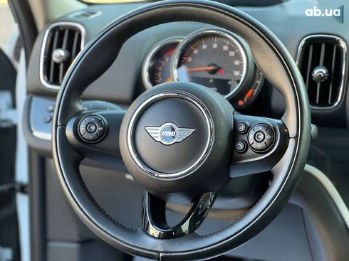 MINI Countryman 2017 - фото 24