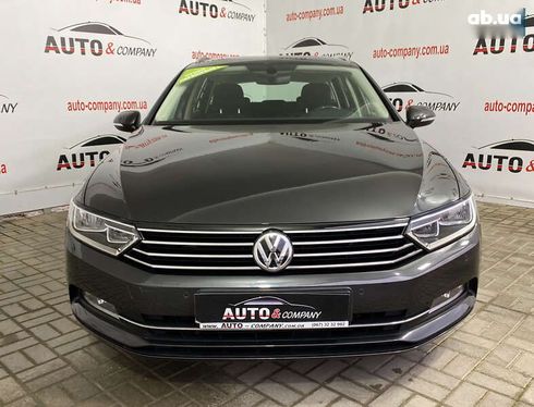 Volkswagen Passat 2018 - фото 2