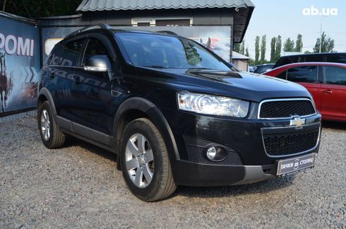 Chevrolet Captiva 2011 черный - фото 8