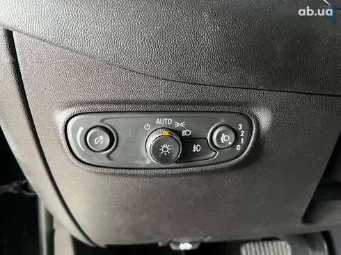 Chevrolet Equinox 2020 - фото 12