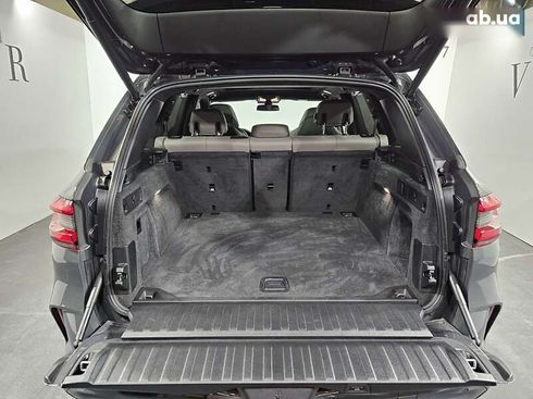 BMW X5 M 2021 - фото 17